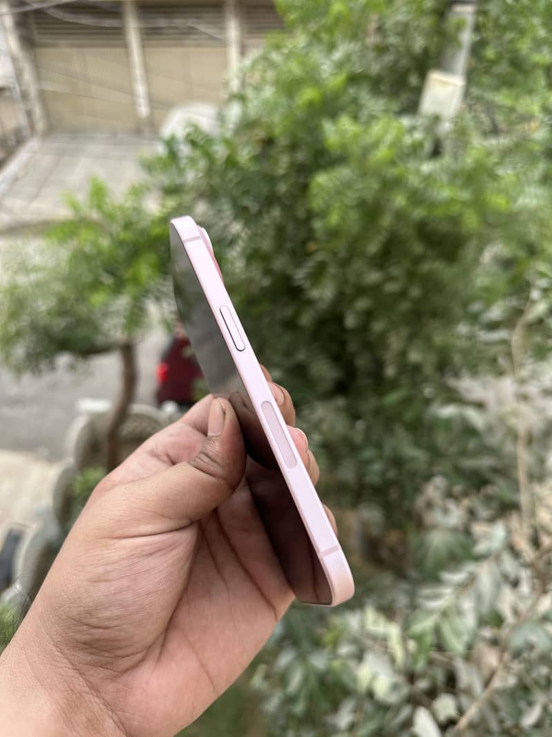Apple iPhone 15 1