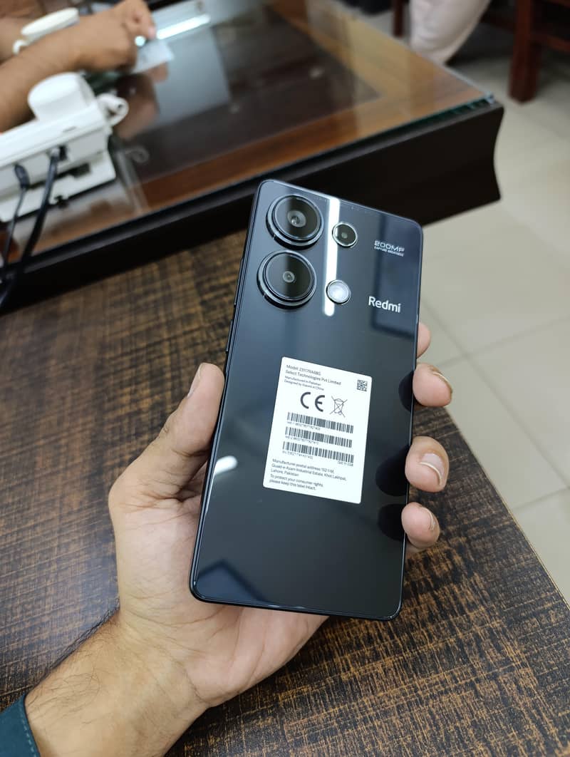 Xiaomi Redmi Note 13 Pro 1