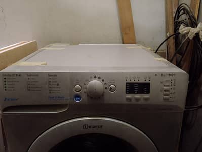 Front Load Washing Machine