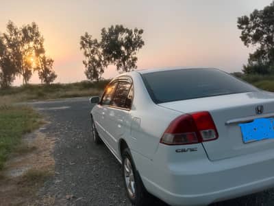 Honda Civic EXi 2003