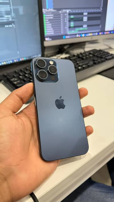 Apple iPhone 15 Pro Max