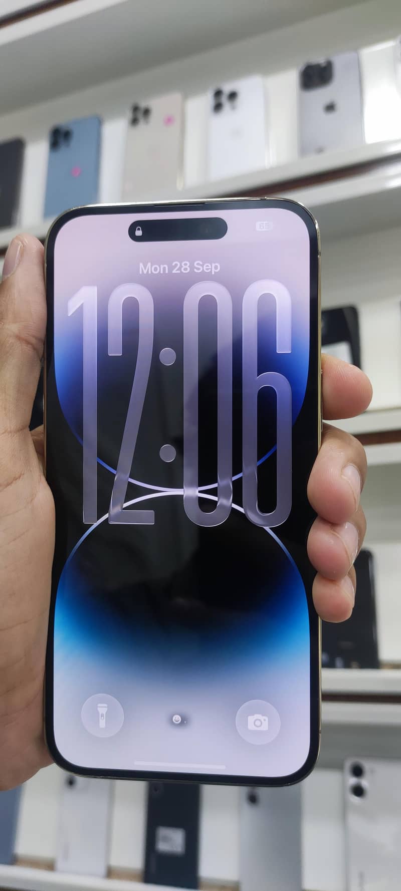 iPhone 14 Pro Max 1