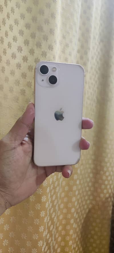 Apple iPhone 13