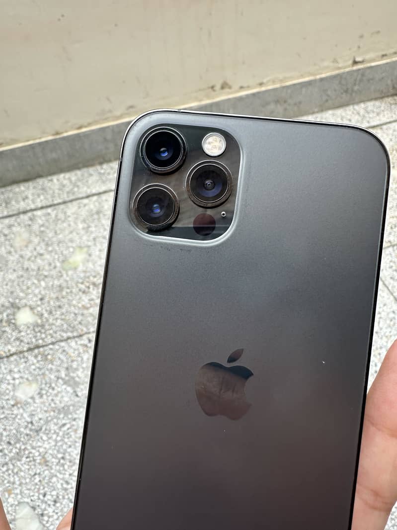 Apple iPhone 12 Pro 7