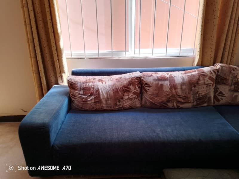 L-shaped sofa 3