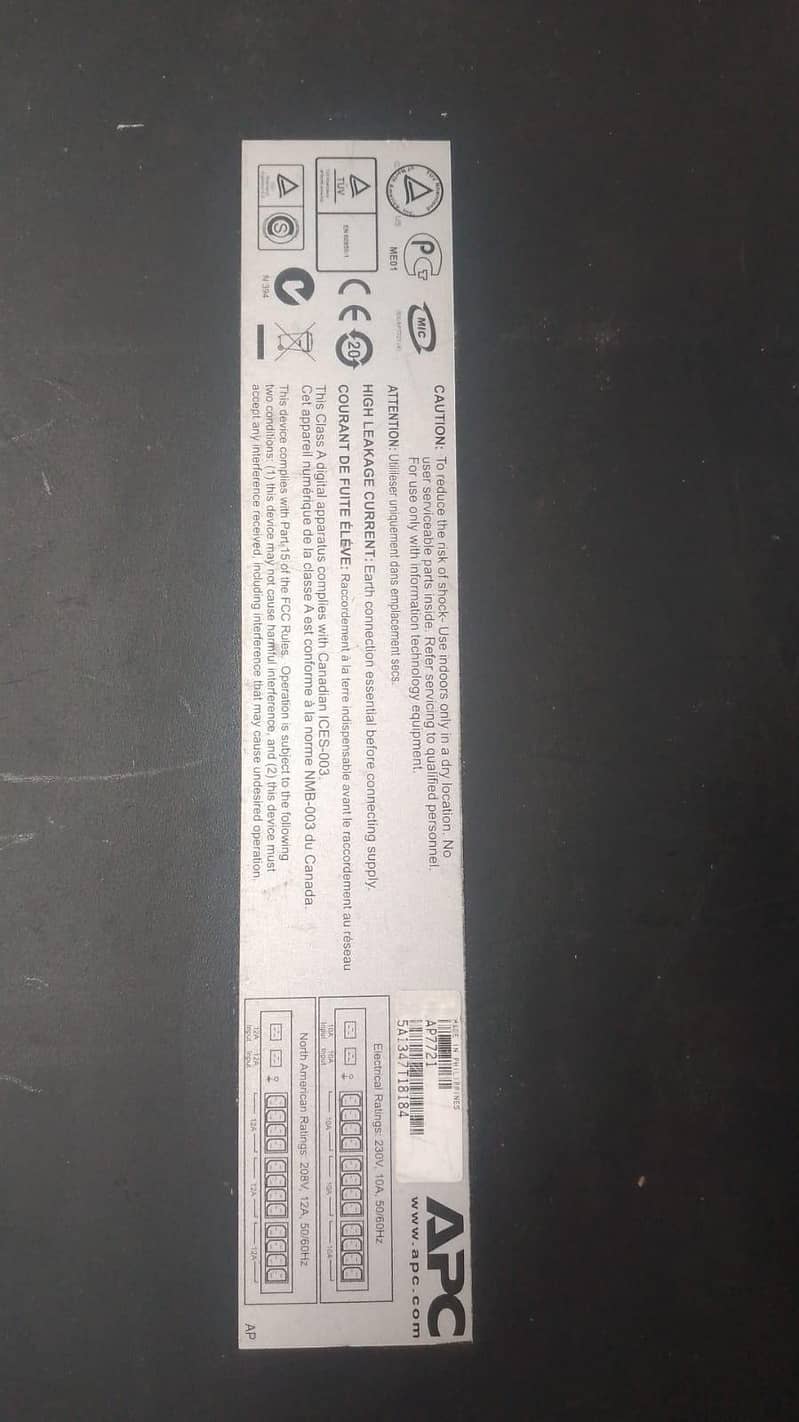 APC RACK Automatic Transfer switch 4