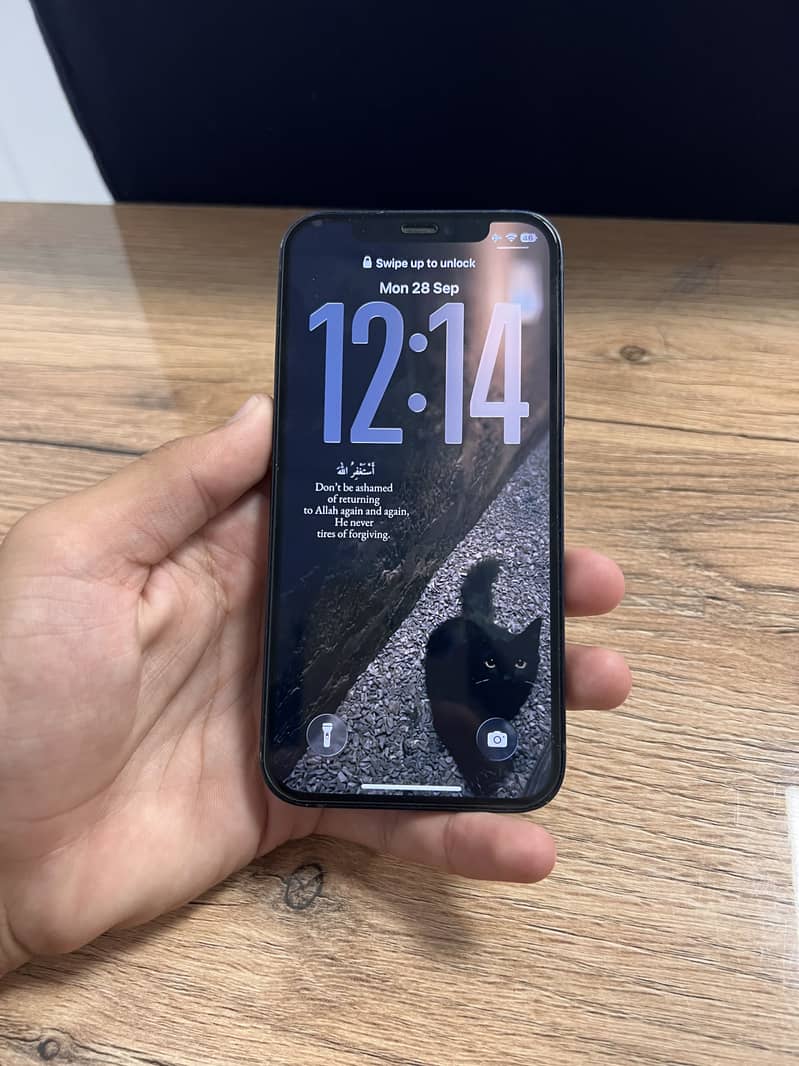 Apple iPhone 12 2
