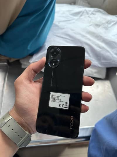 OPPO A18