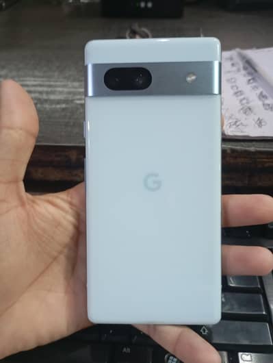 Google Pixel 7a. whatsapp : 03070478475