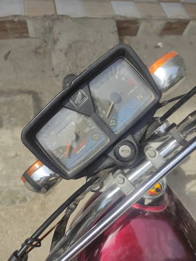 Honda CG 125 2025
