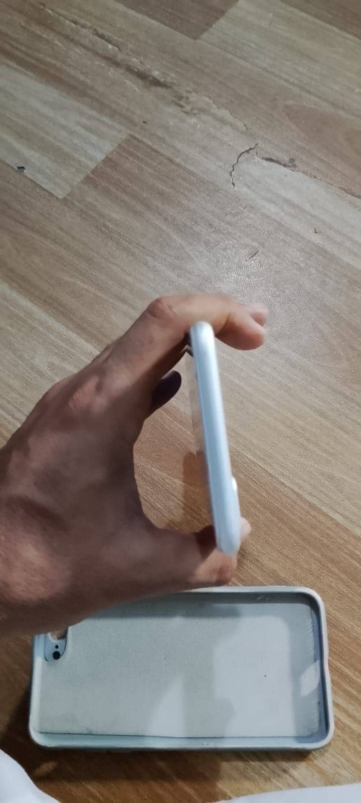 Apple iPhone 7 Plus 4