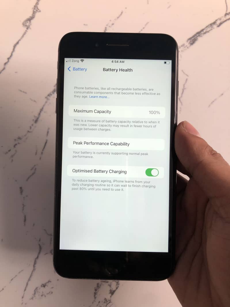 Apple iPhone 7 Plus 1