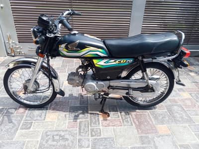 urgent sale Honda cd 70 motr bike