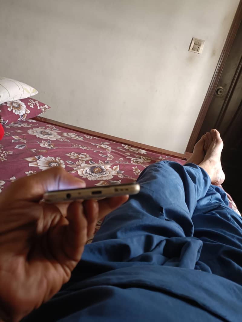 Tecno camon 18t 3