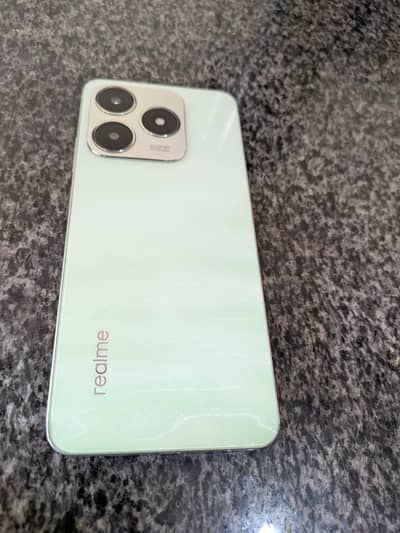 Realme C63