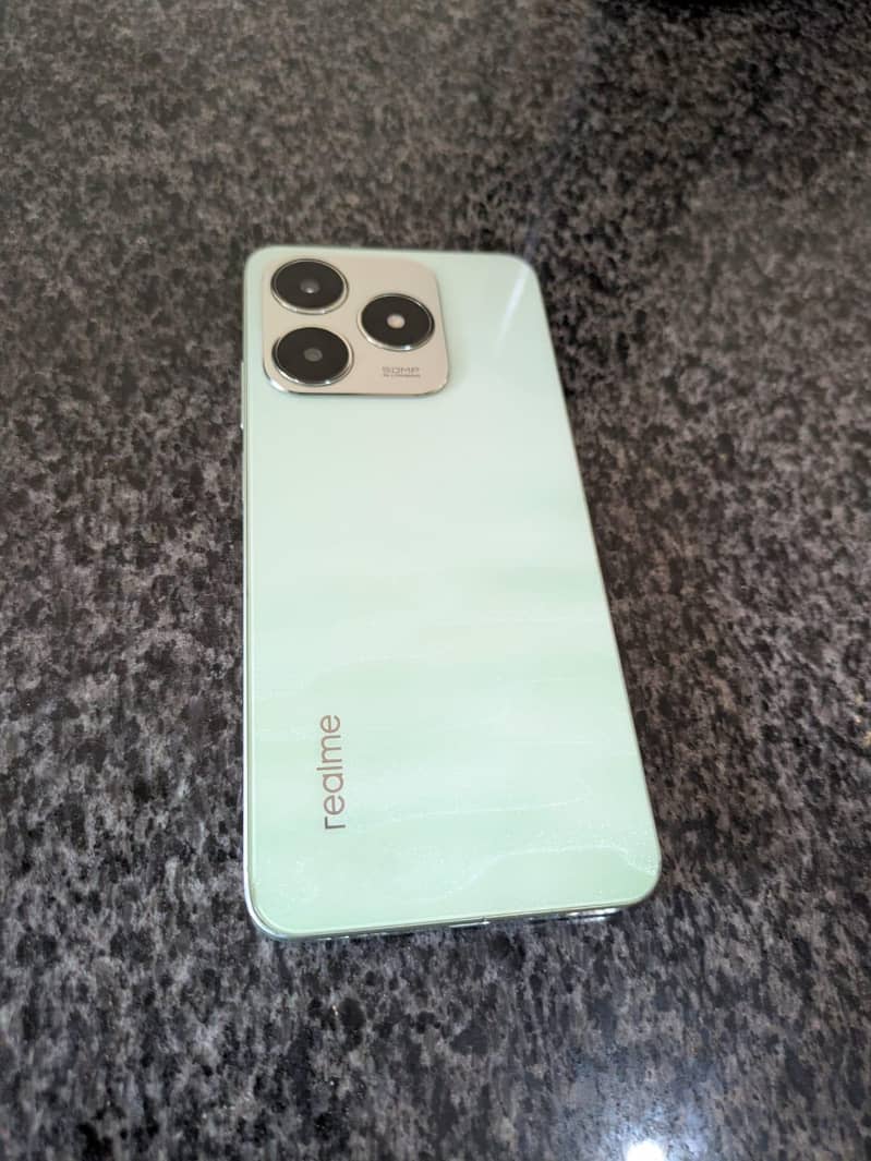 Realme C63 4