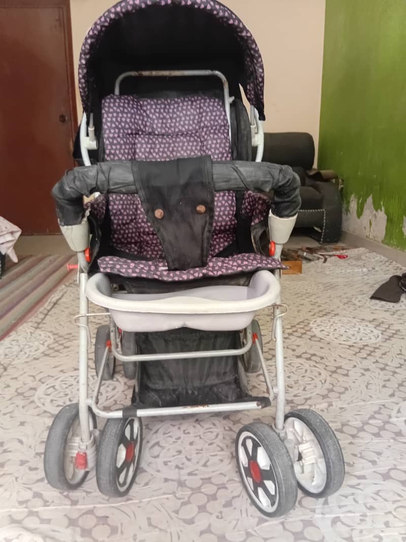 Pram for sell. 5