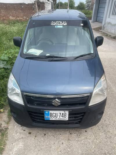 Suzuki Wagonr 2014 model contact 03076878792