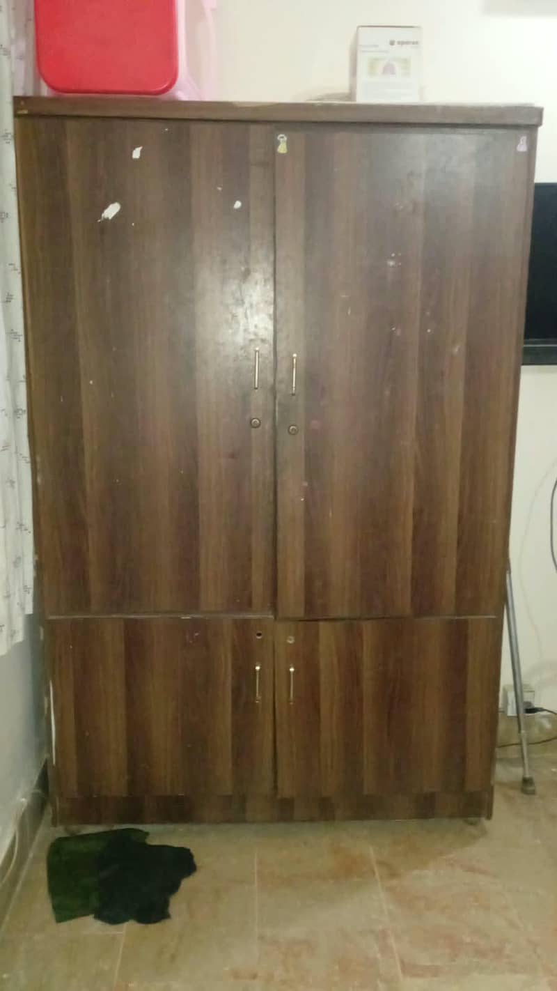 2 Wardrob 1