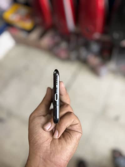 One Plus 7t pro mclarin