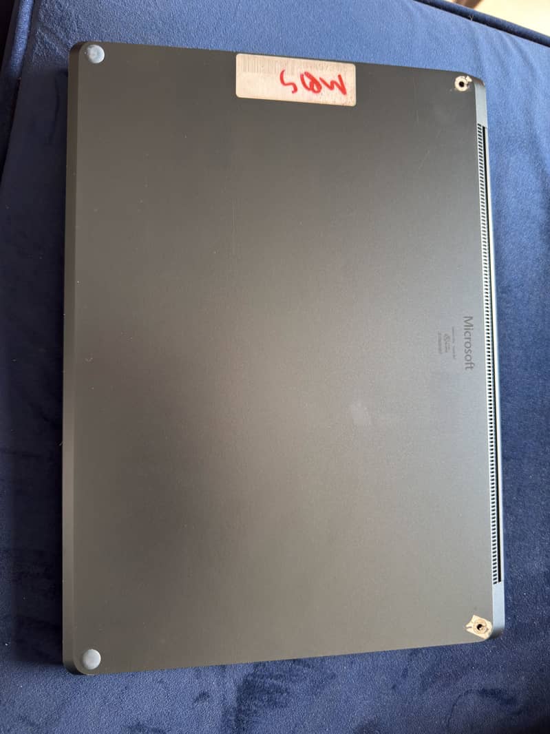 Microsoft surface 3 8
