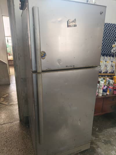 ARCTIC LARGE FRIDGE