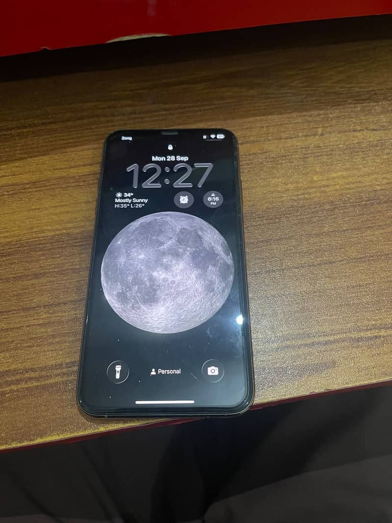 Apple iPhone 11 Pro Max 1