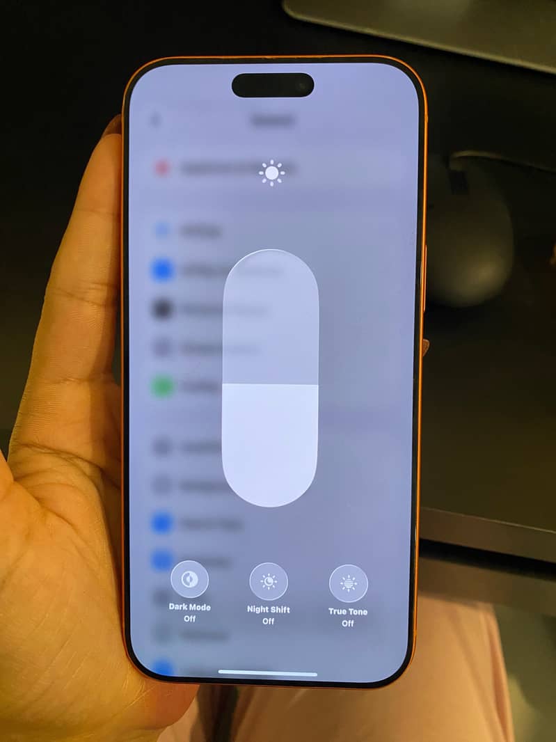 Apple iPhone 17 Pro Max 3