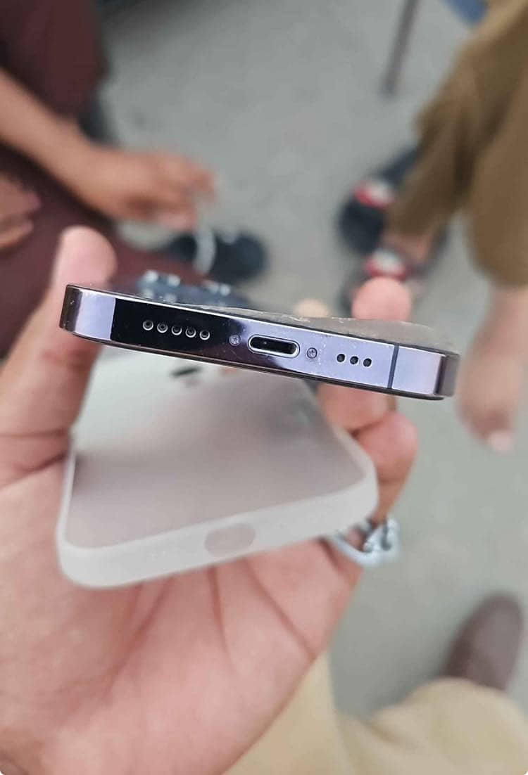 Apple iPhone 14 Pro 4