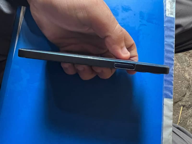 Apple iPhone 12 3