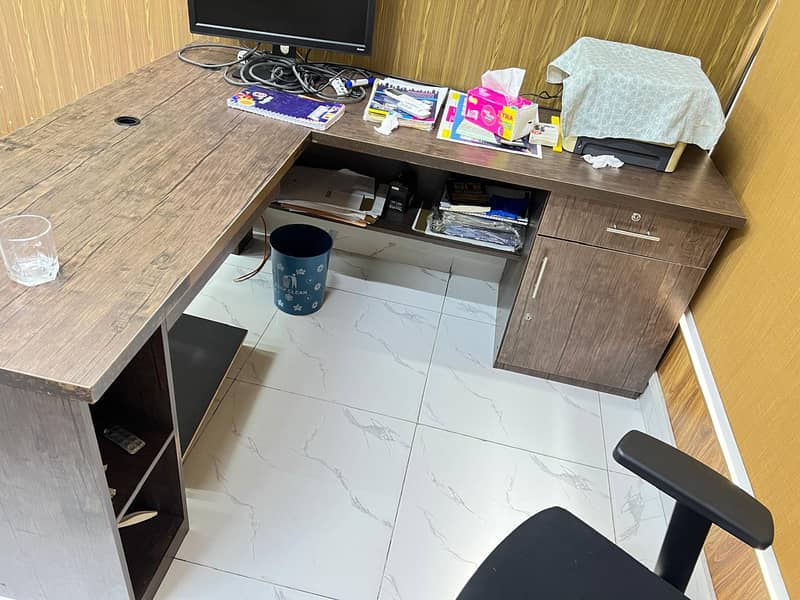 Office table 1