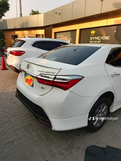 Toyota Corolla Altis 2016