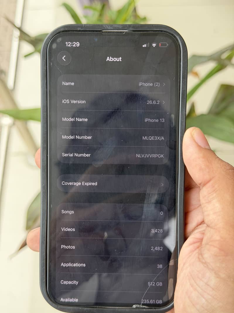 Apple iPhone 13 6