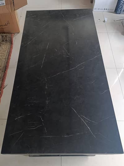 Black marble texture Table