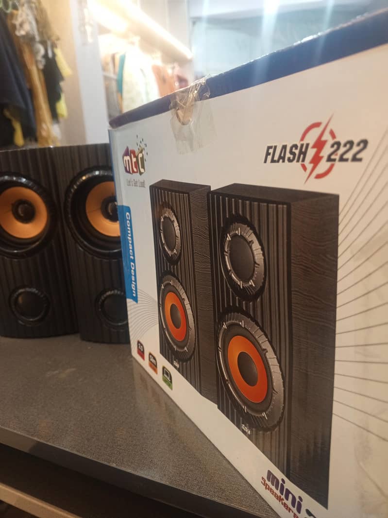 speakers 1