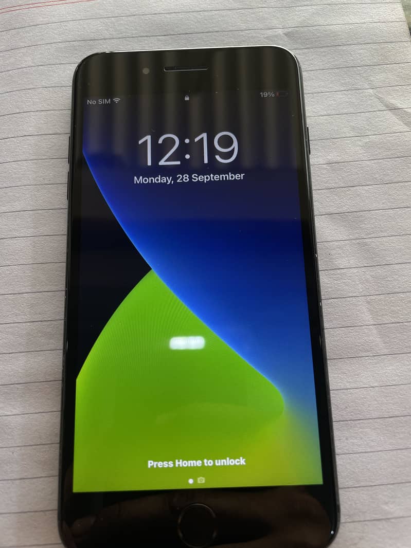 Apple iPhone 7 Plus 1