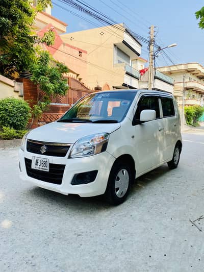 Suzuki Wagon R 2017 islamabed numbr