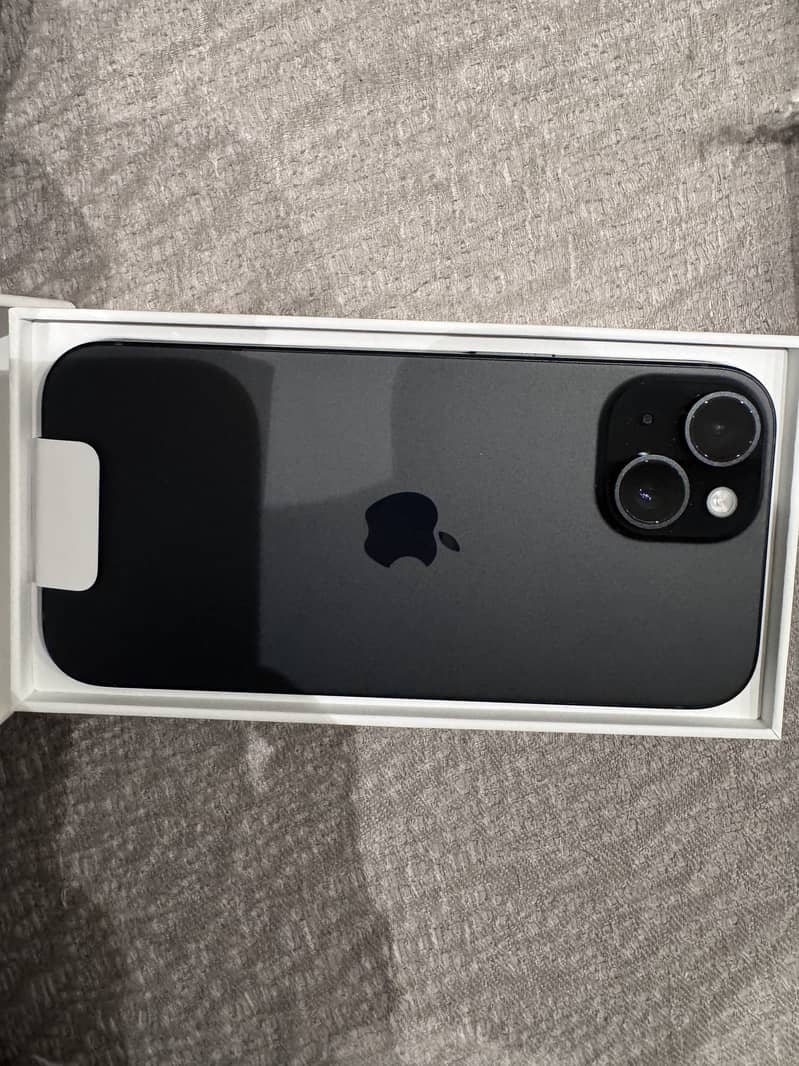 Apple iPhone 15 1