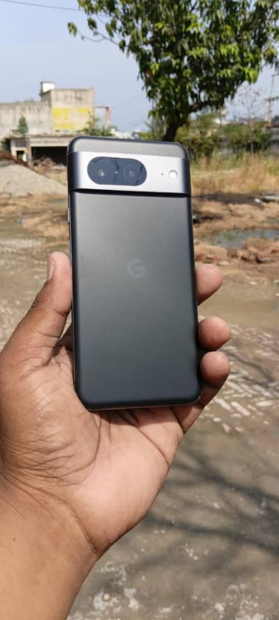 Google Pixel 8