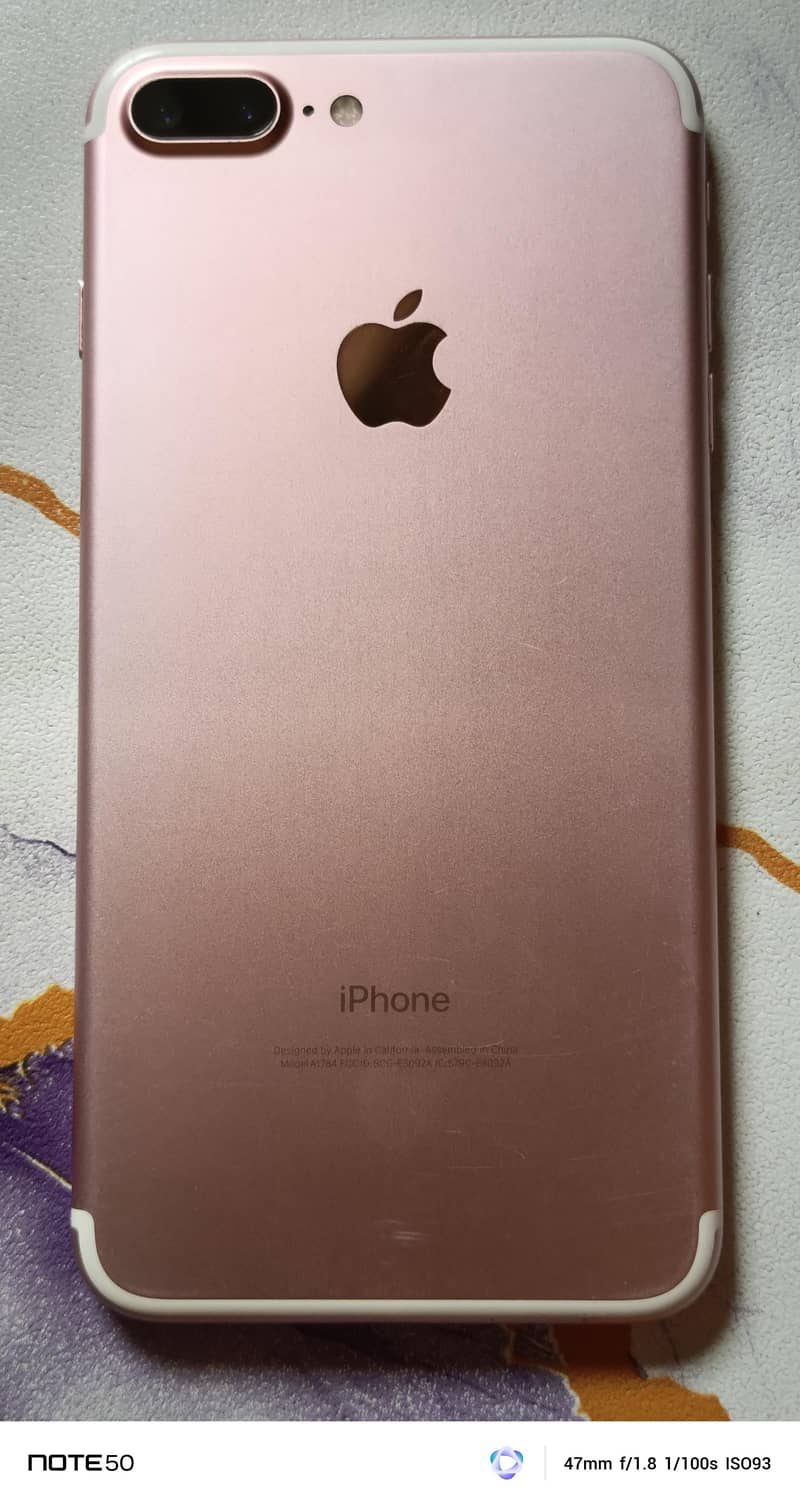 Apple iPhone 7 Plus 6