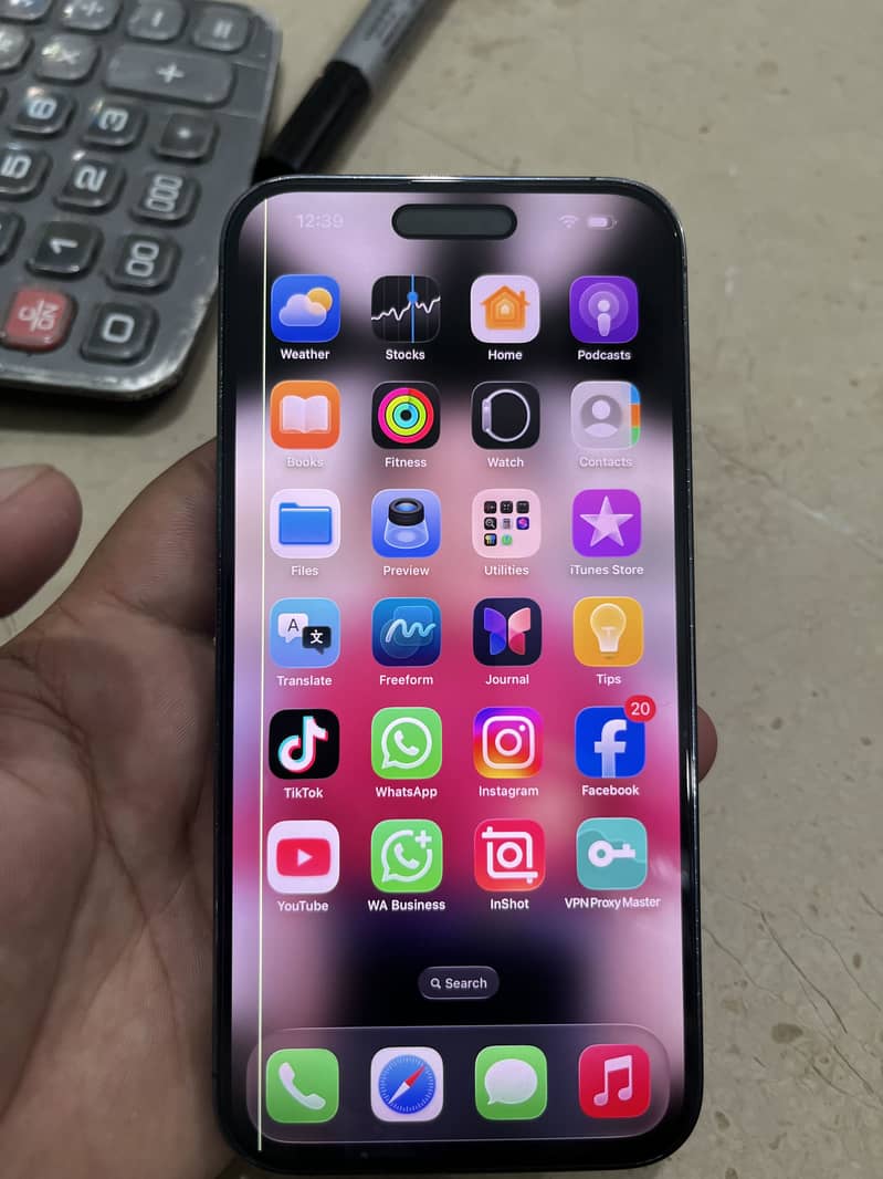 Apple iPhone 14 Pro Max 1