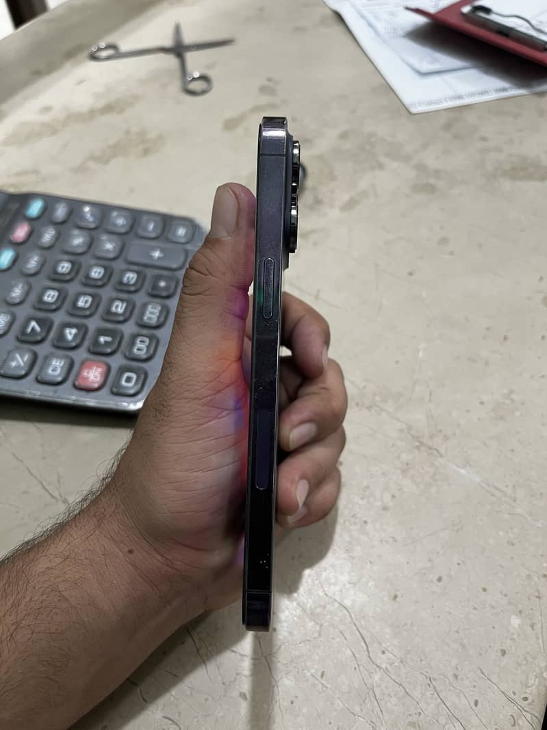 Apple iPhone 14 Pro Max 5