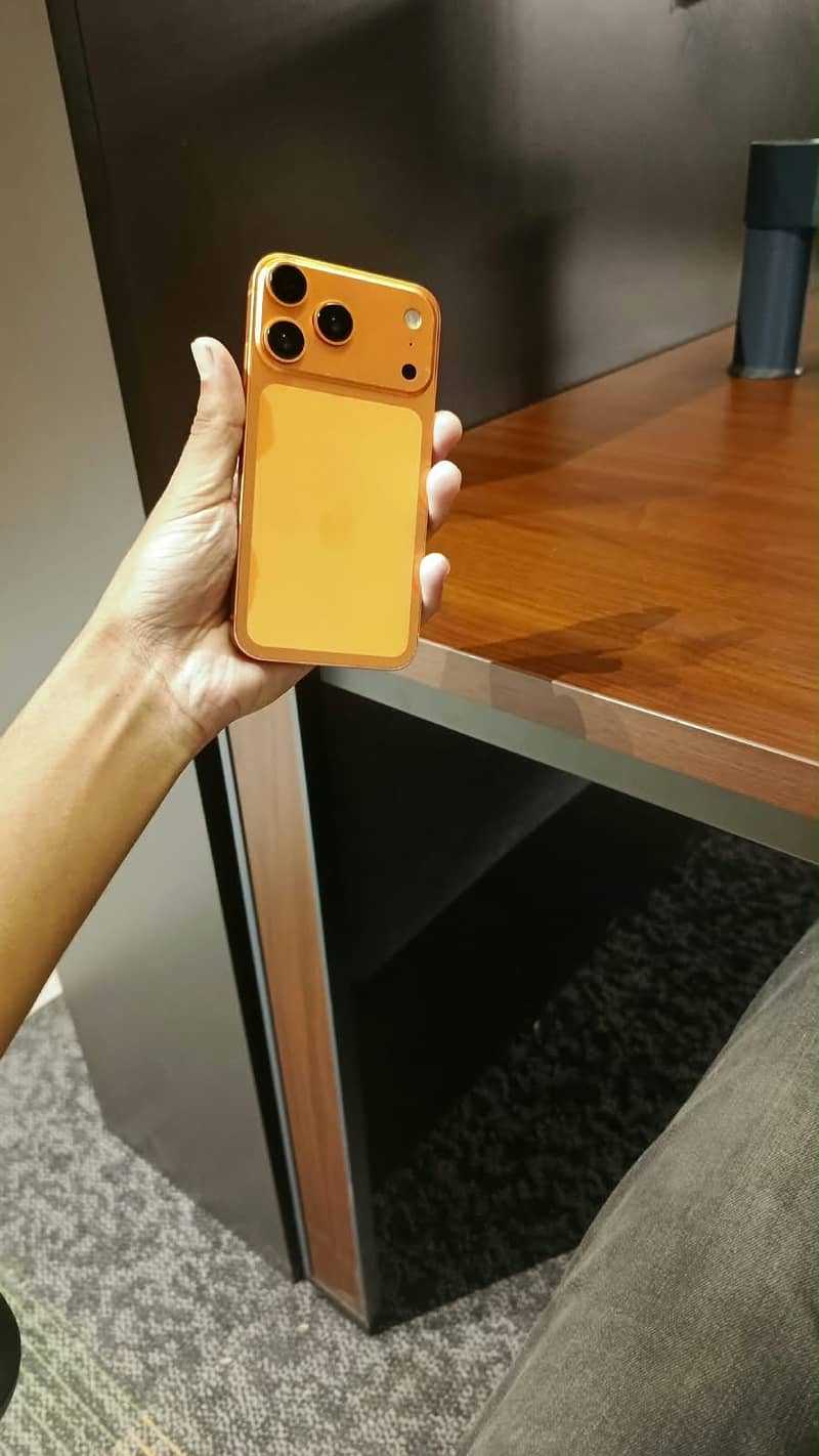 Apple iPhone XR 5