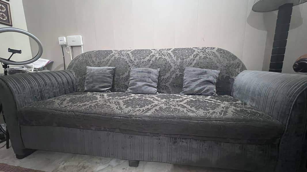 5 seater sofa 3