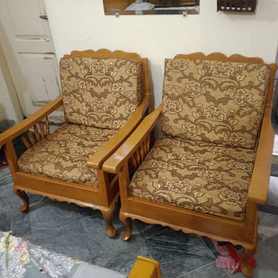 1+3+1 chupti Wala sheesham wood sofa for sale
