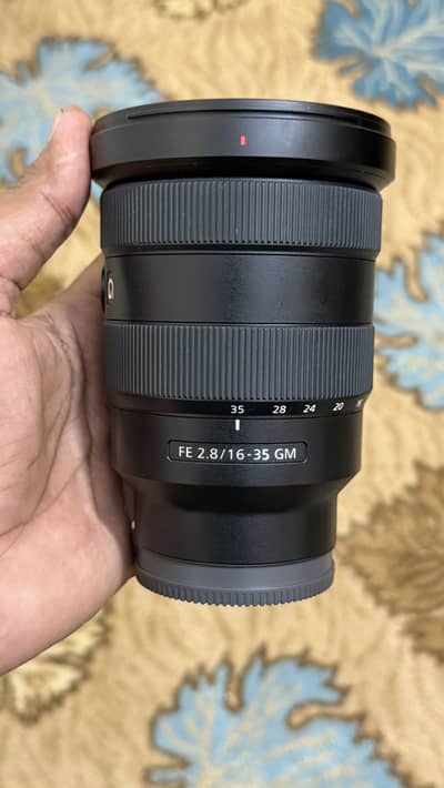 SONY GM 16-35mm f/2.8 Lens – Excellent Condition (9/10)