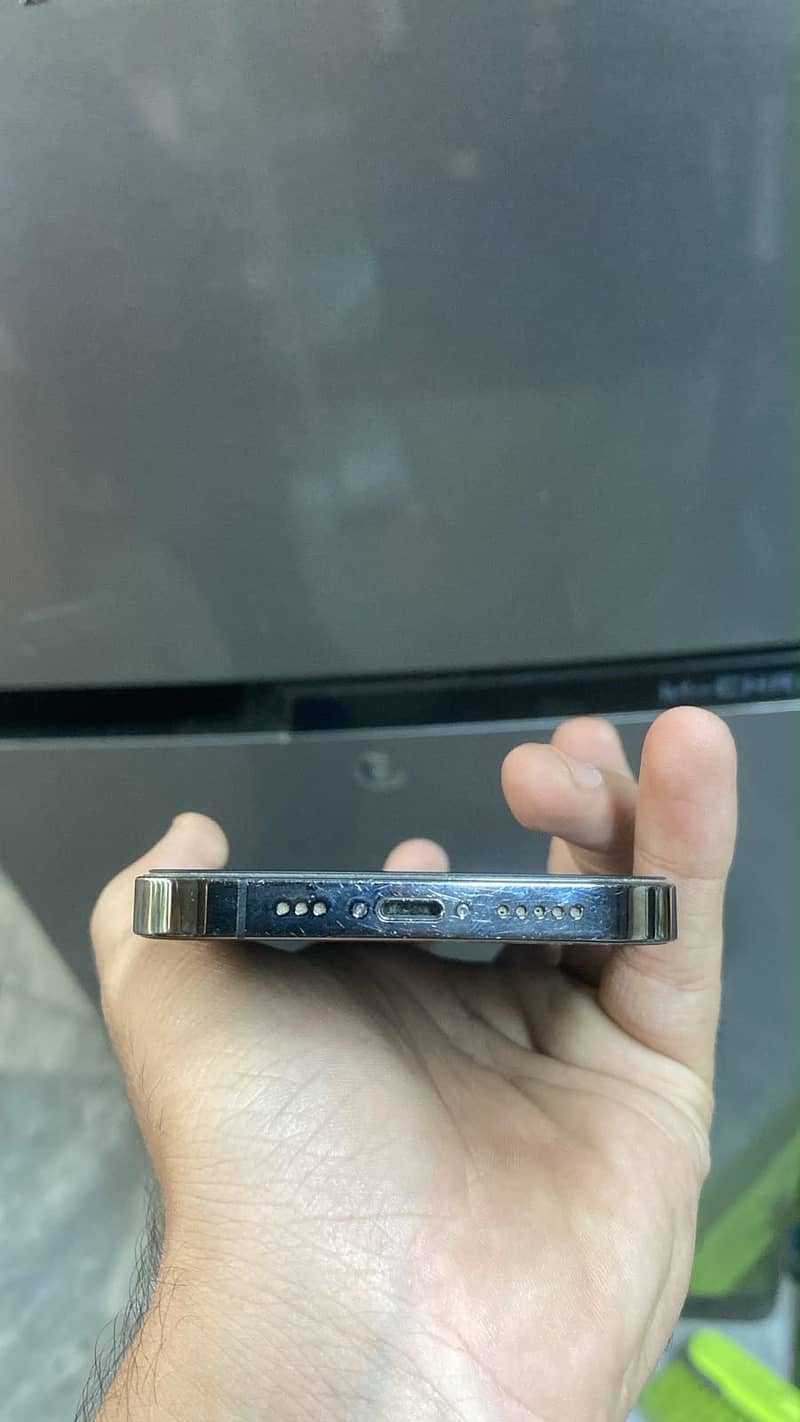 Apple iPhone 13 Pro 5