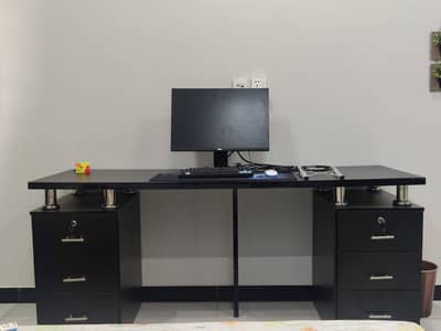 Custom-Made 6ft Computer / Gaming Desk with 6 Drawers – Black