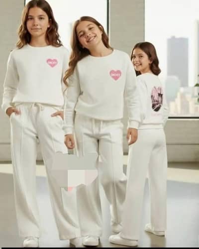 STYLISH DKNY IMPPRTED TRACK SUIT