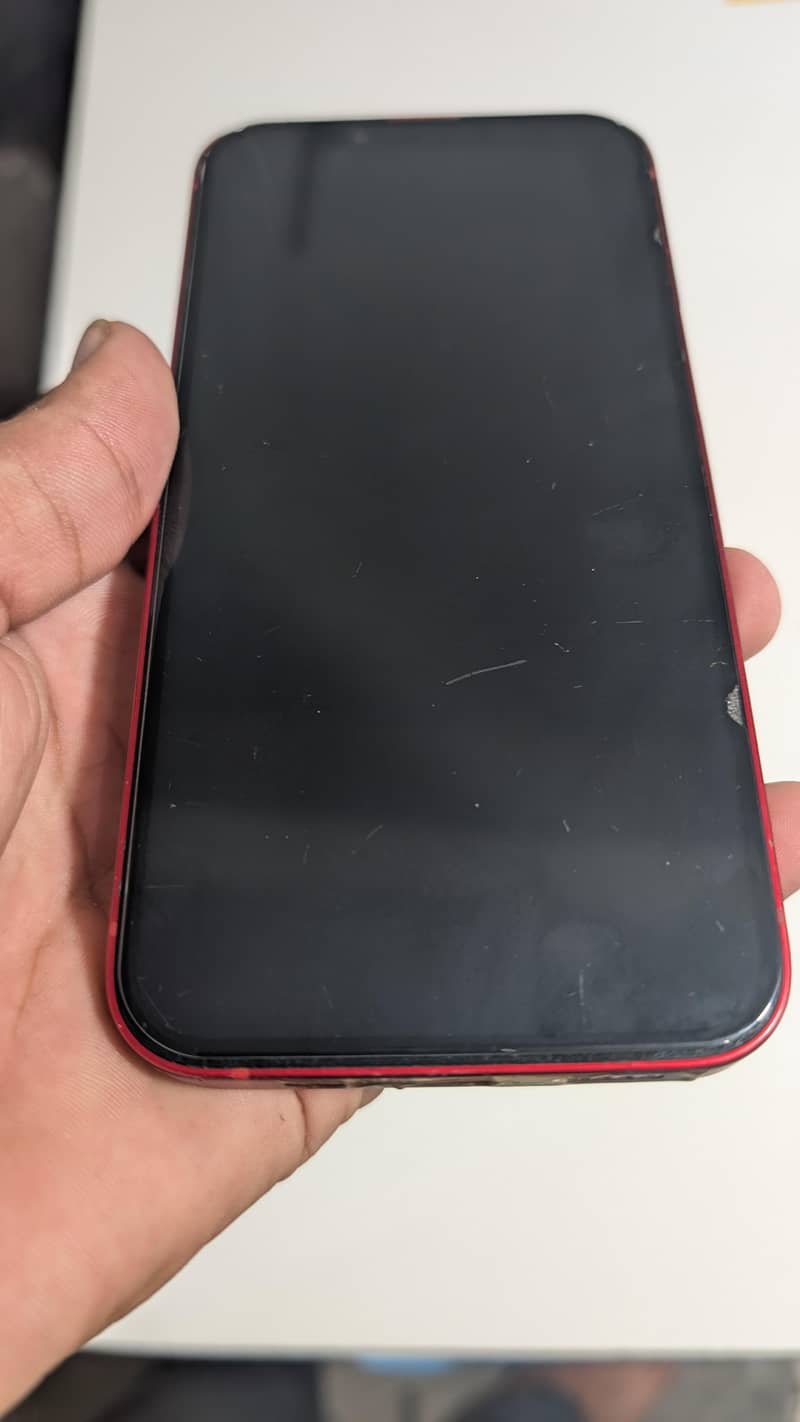 Apple iPhone 13 2